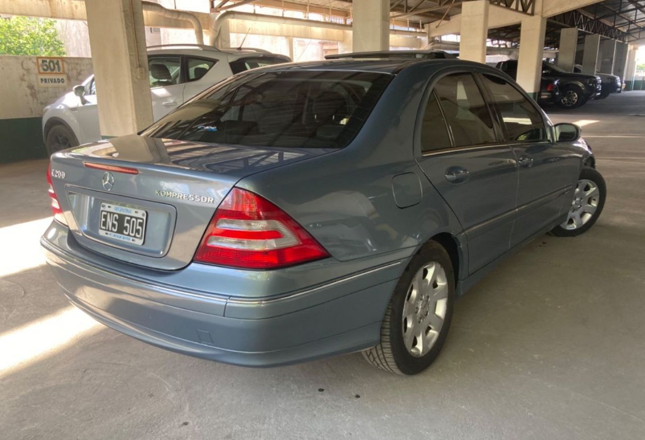 Mercedes Benz Clase C Usado en Mendoza, deRuedas