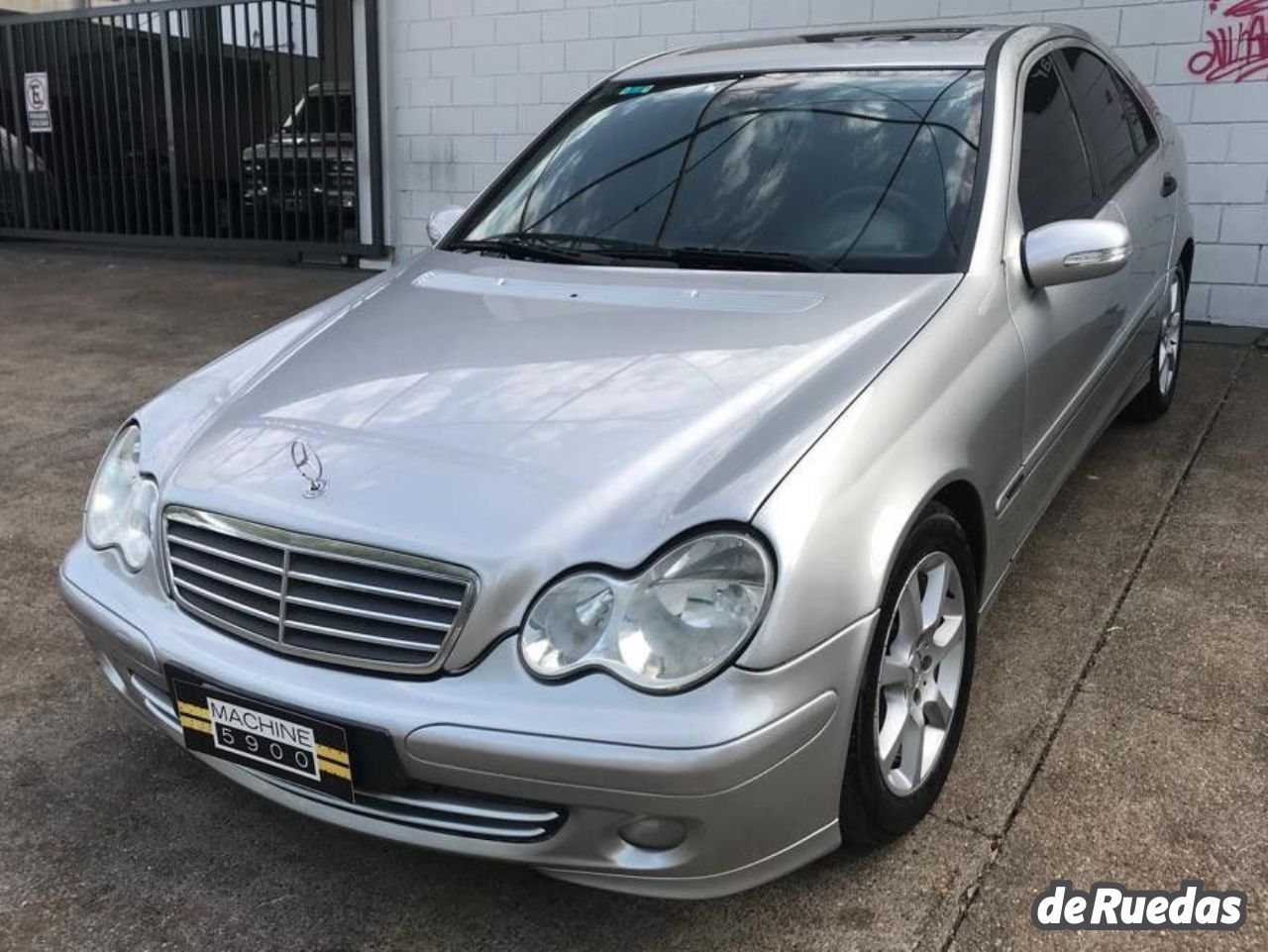 Mercedes Benz Clase C Usado en Córdoba, deRuedas