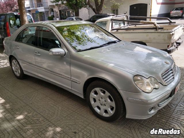 Mercedes Benz Clase C Usado en Mendoza, deRuedas