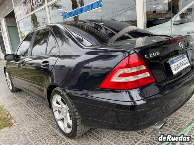 Mercedes Benz Clase C Usado en San Juan, deRuedas