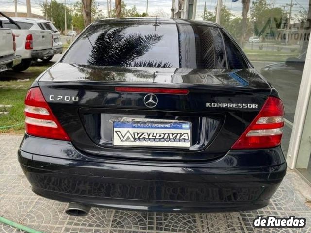 Mercedes Benz Clase C Usado en San Juan, deRuedas