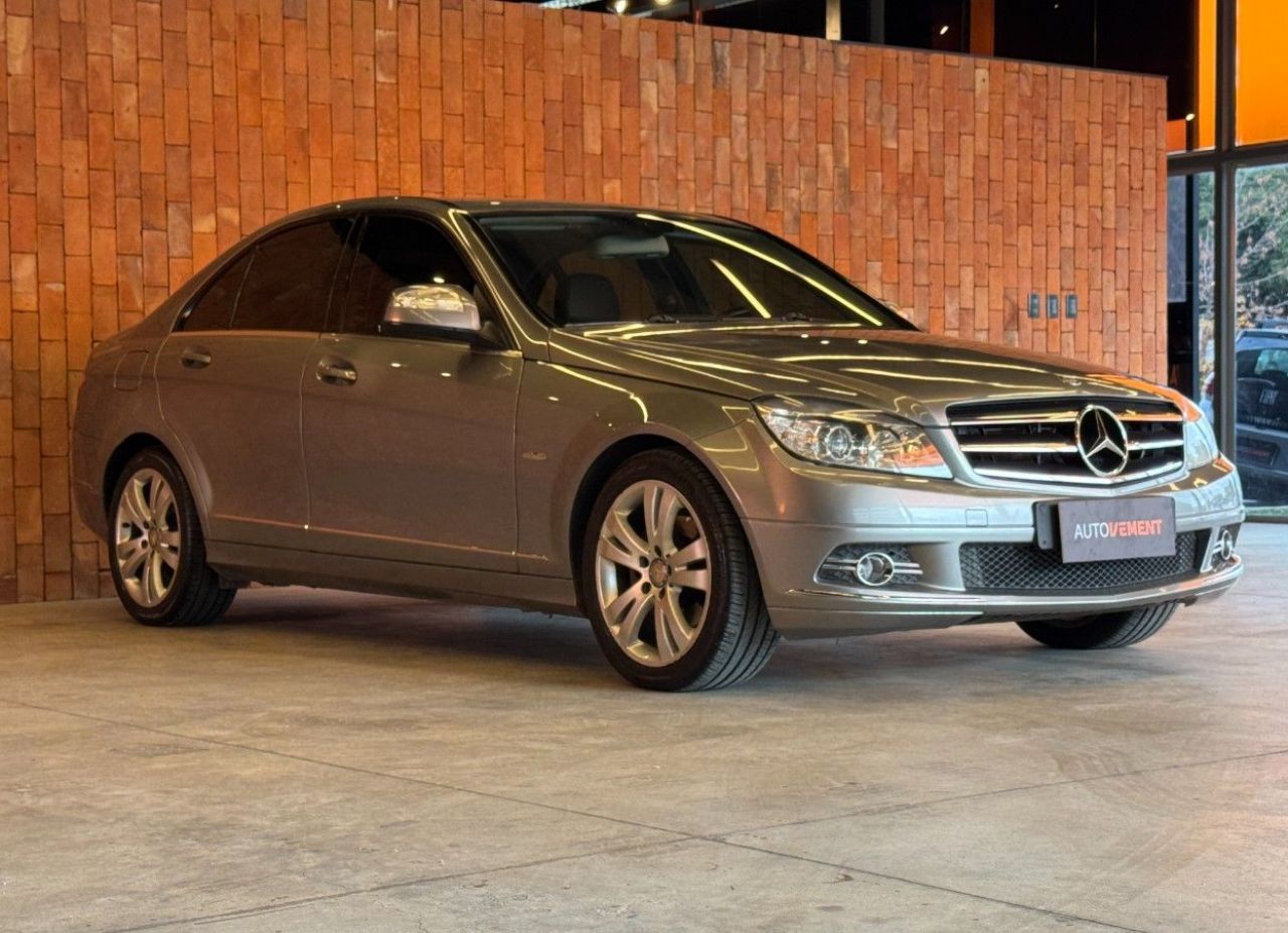 Mercedes Benz Clase C Usado en Córdoba, deRuedas