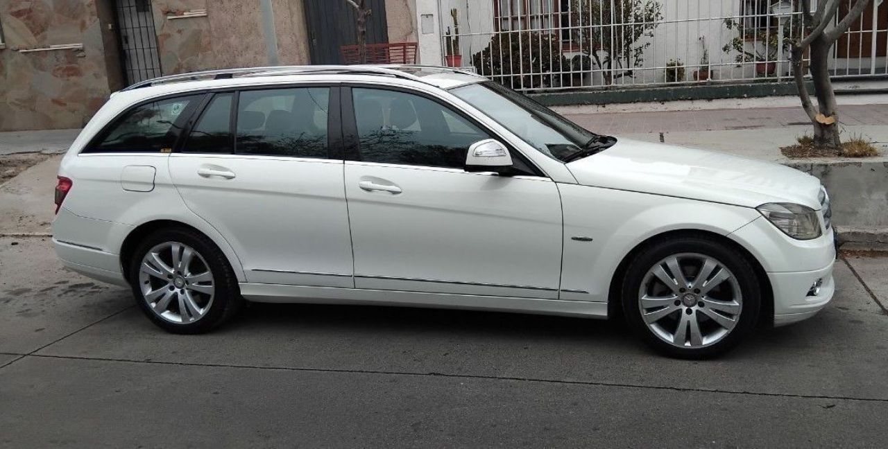Mercedes Benz Clase C Usado en Mendoza, deRuedas