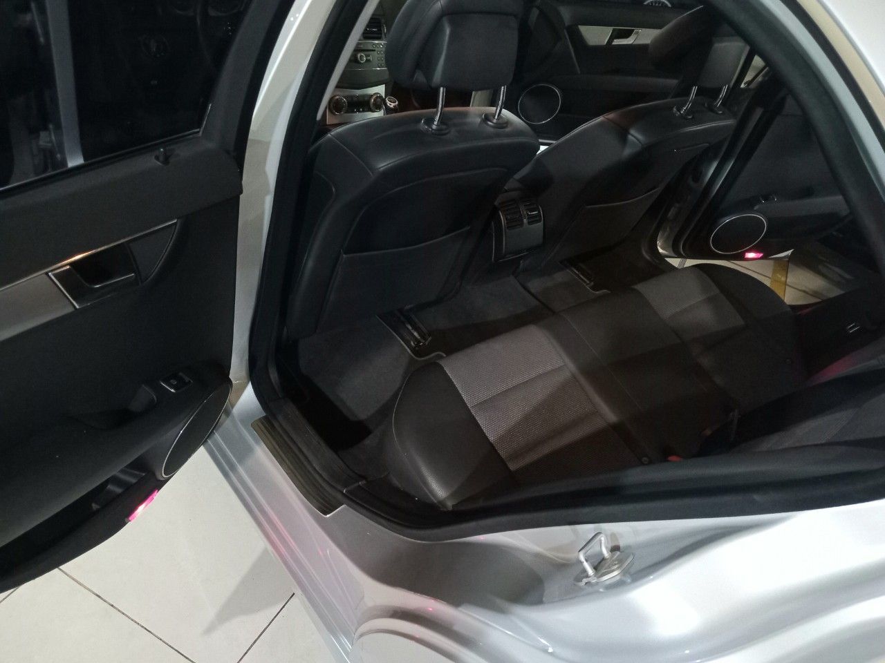 Mercedes Benz Clase C Usado en Mendoza, deRuedas