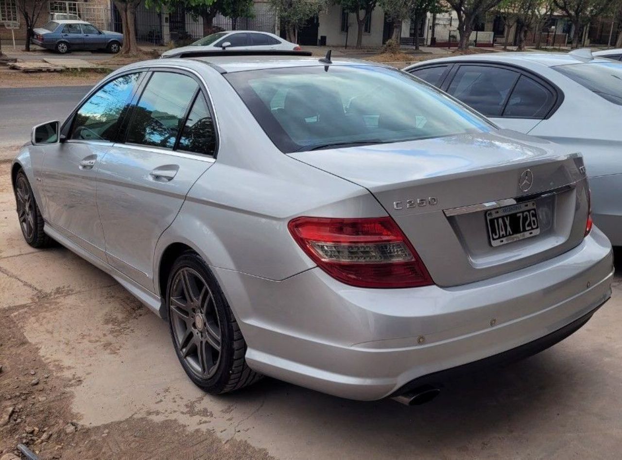 Mercedes Benz Clase C Usado en Mendoza, deRuedas