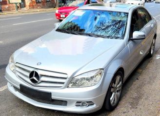 Mercedes Benz Clase C Usado en Córdoba Financiado