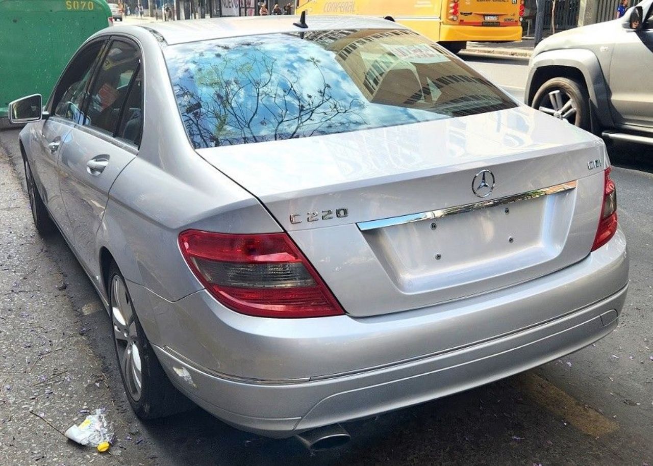 Mercedes Benz Clase C Usado en Córdoba, deRuedas