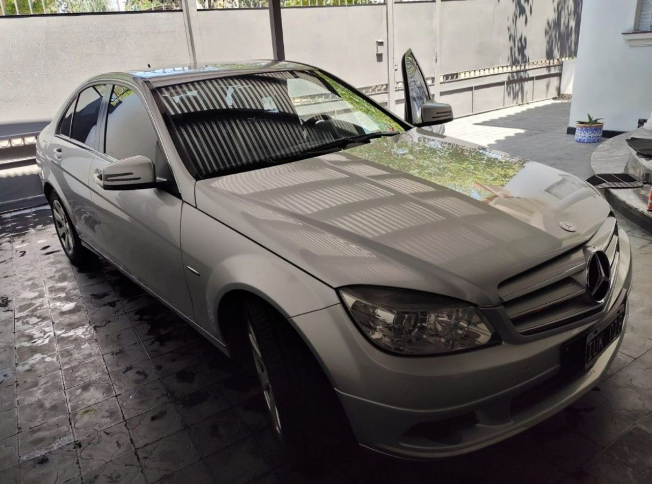 Mercedes Benz Clase C Usado en Mendoza, deRuedas