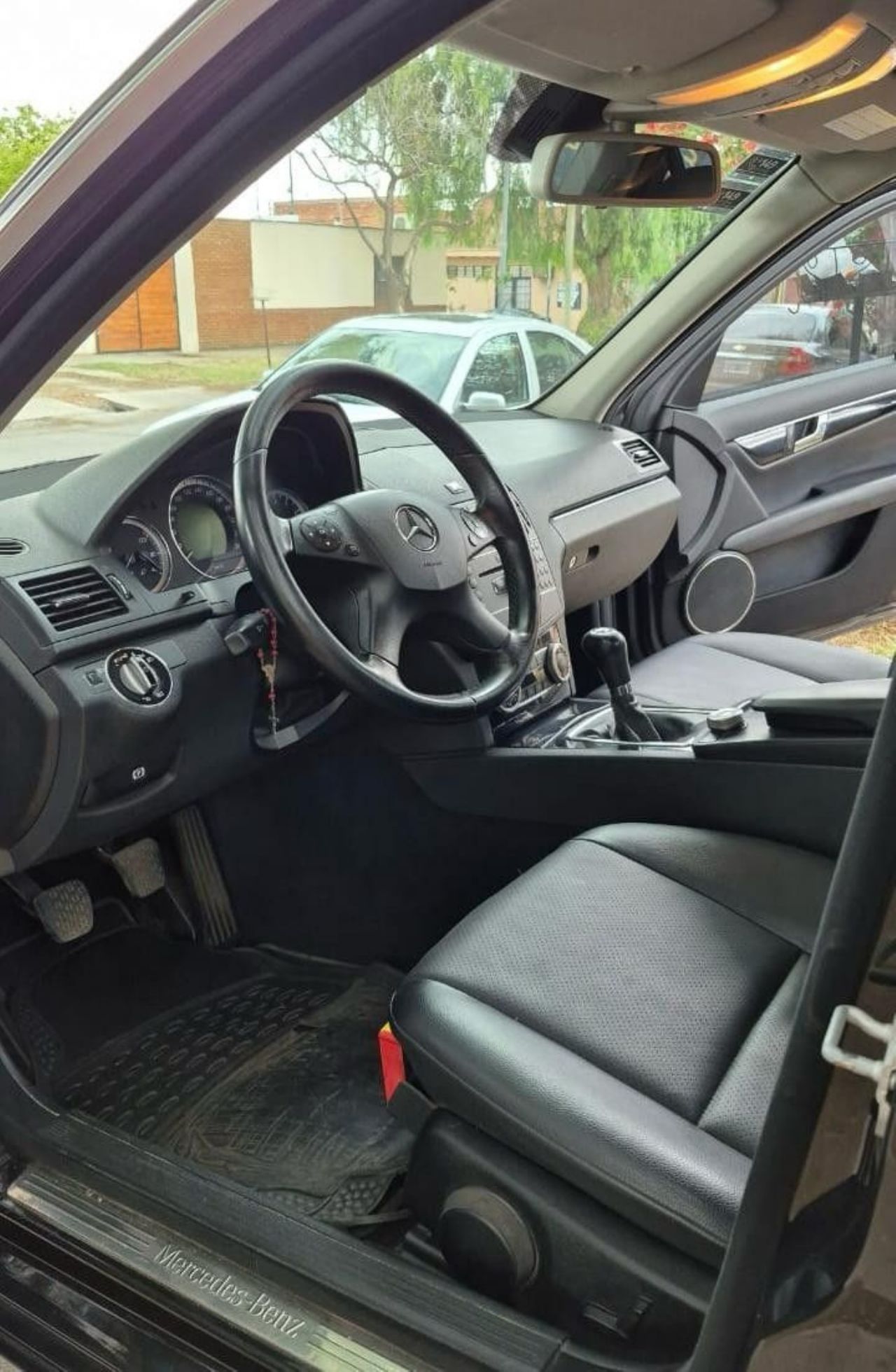 Mercedes Benz Clase C Usado en Mendoza, deRuedas