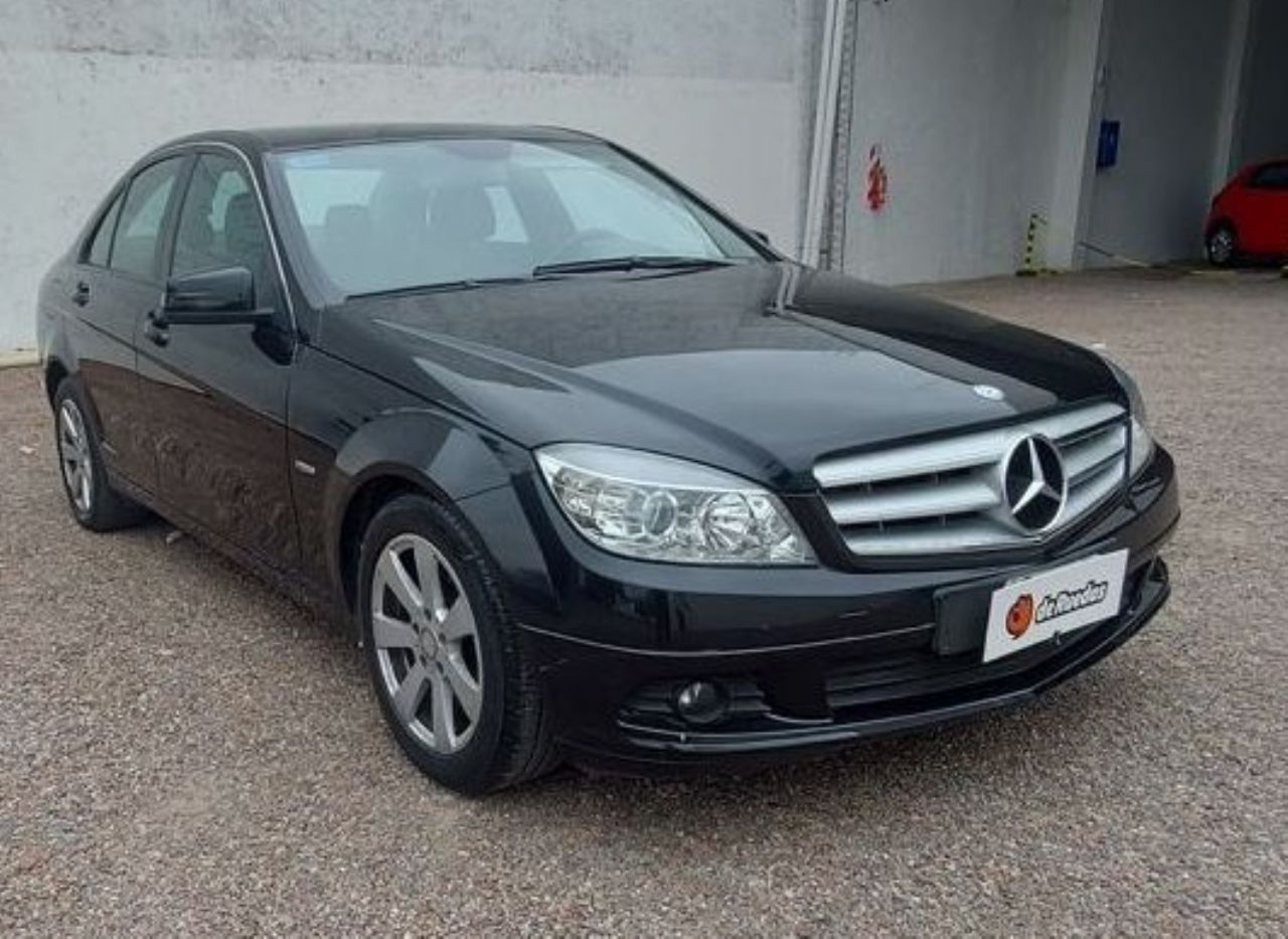 Mercedes Benz Clase C Usado en Mendoza, deRuedas