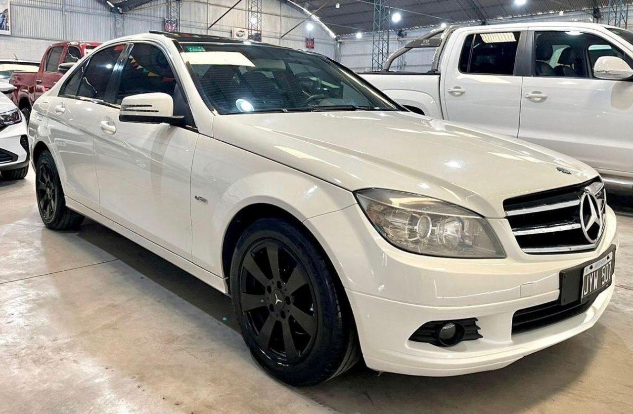 Mercedes Benz Clase C Usado en Mendoza, deRuedas
