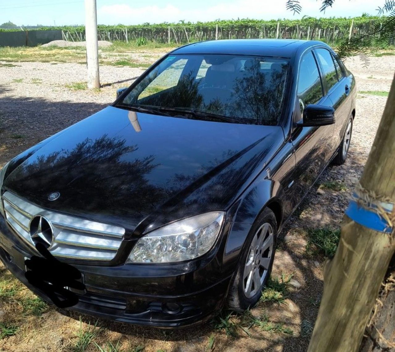 Mercedes Benz Clase C Usado en Mendoza, deRuedas