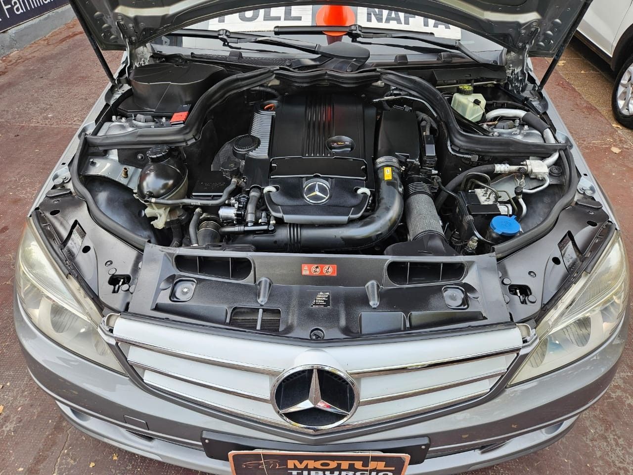 Mercedes Benz Clase C Usado en Mendoza, deRuedas