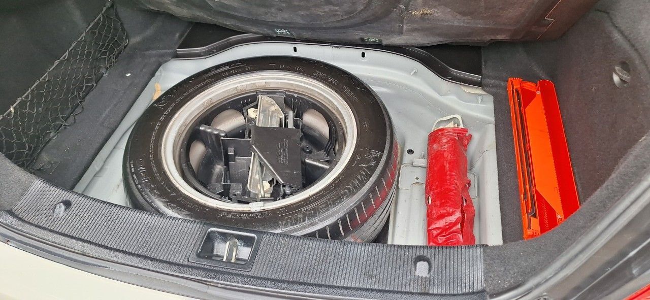 Mercedes Benz Clase C Usado en Tucumán, deRuedas