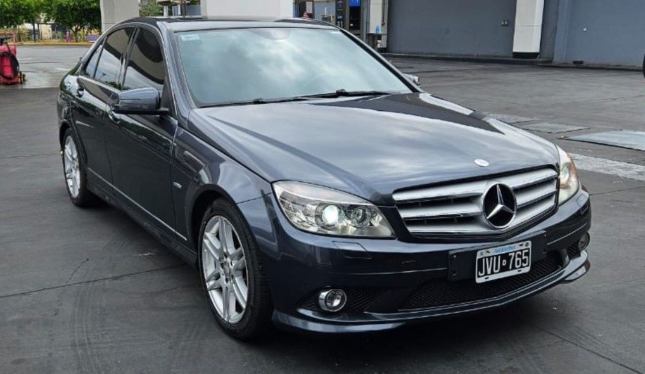 Mercedes Benz Clase C Usado en Mendoza, deRuedas