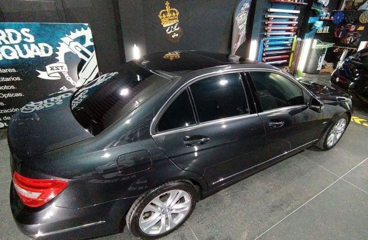 Mercedes Benz Clase C Usado en Buenos Aires, deRuedas