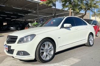 Mercedes Benz Clase C Usado en San Juan Financiado