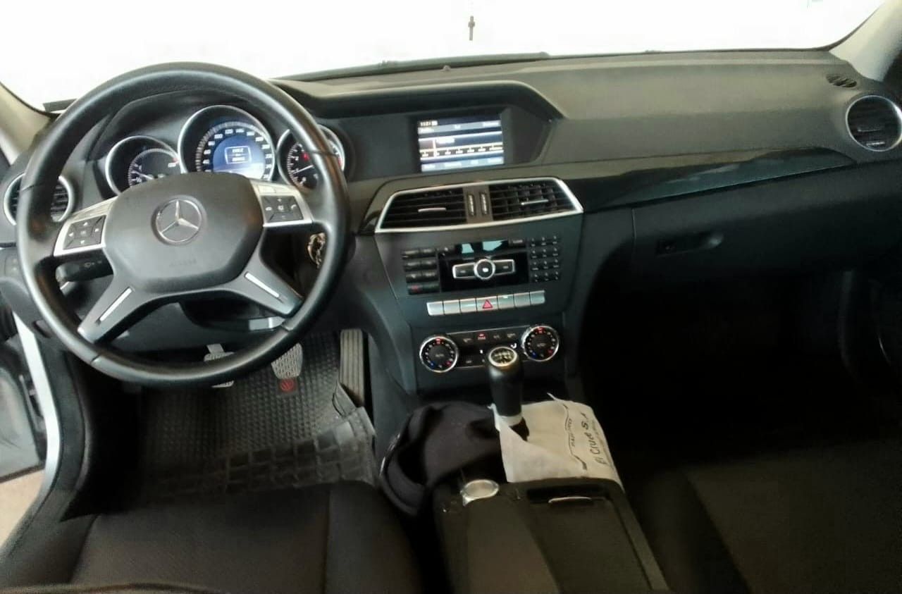 Mercedes Benz Clase C Usado en Mendoza, deRuedas