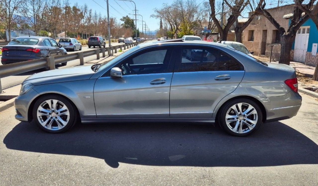 Mercedes Benz Clase C Usado Financiado en Mendoza, deRuedas