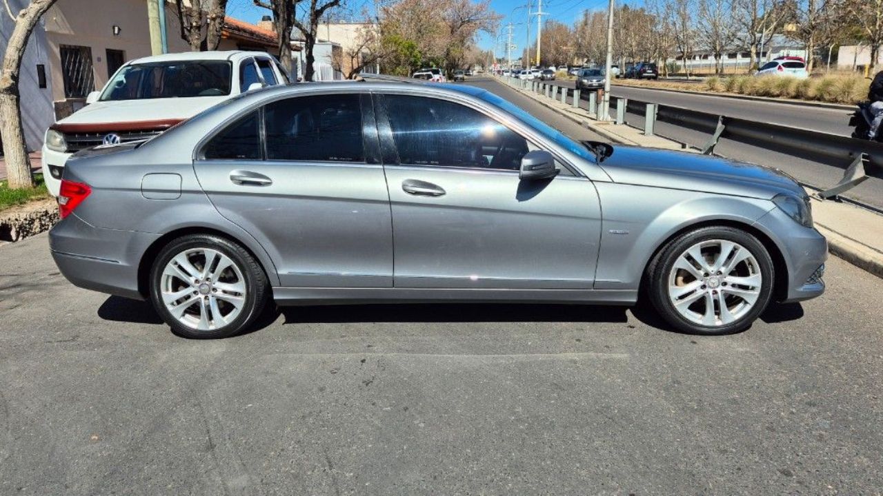 Mercedes Benz Clase C Usado Financiado en Mendoza, deRuedas