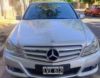 Mercedes Benz Clase C Usado en Mendoza Financiado