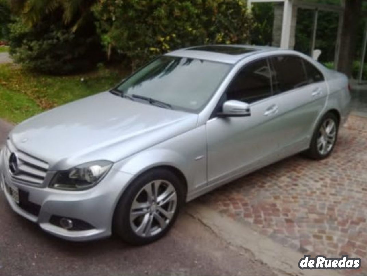 Mercedes Benz Clase C Usado en Buenos Aires, deRuedas