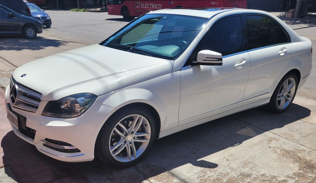 Mercedes Benz Clase C Usado en Mendoza, deRuedas