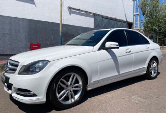 Mercedes Benz Clase C Usado en Mendoza Financiado