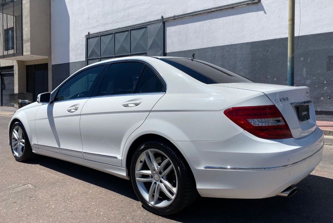 Mercedes Benz Clase C Usado Financiado en Mendoza, deRuedas