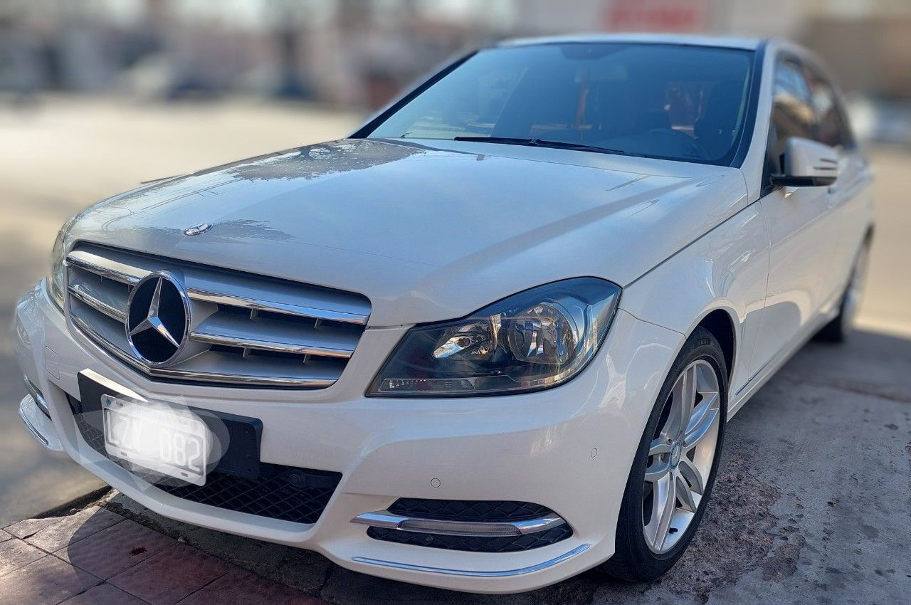 Mercedes Benz Clase C Usado en Mendoza, deRuedas