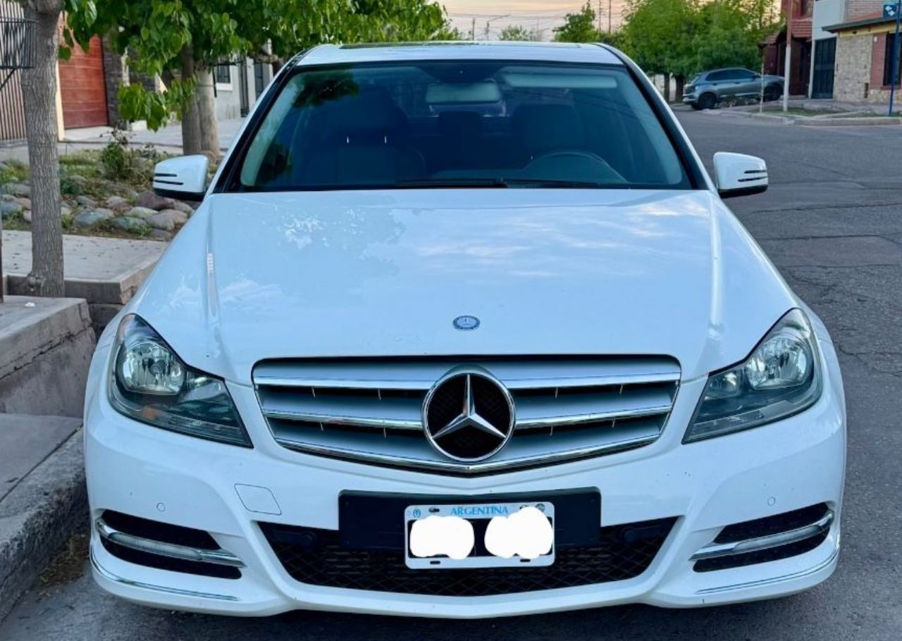 Mercedes Benz Clase C Usado en Mendoza, deRuedas