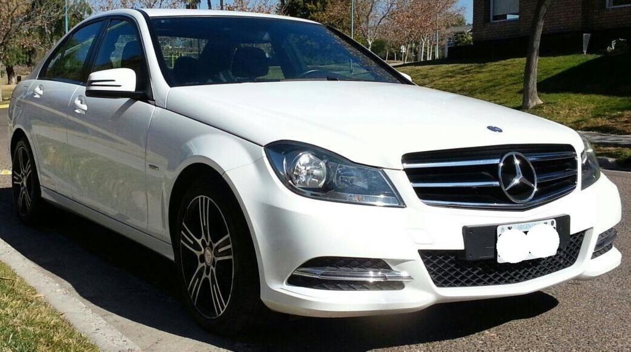Mercedes Benz Clase C Usado en Mendoza, deRuedas
