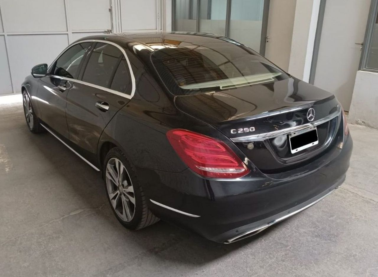 Mercedes Benz Clase C Usado en Mendoza, deRuedas