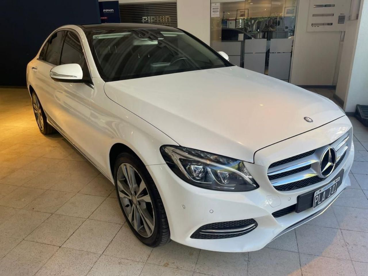 Mercedes Benz Clase C Usado en Mendoza, deRuedas