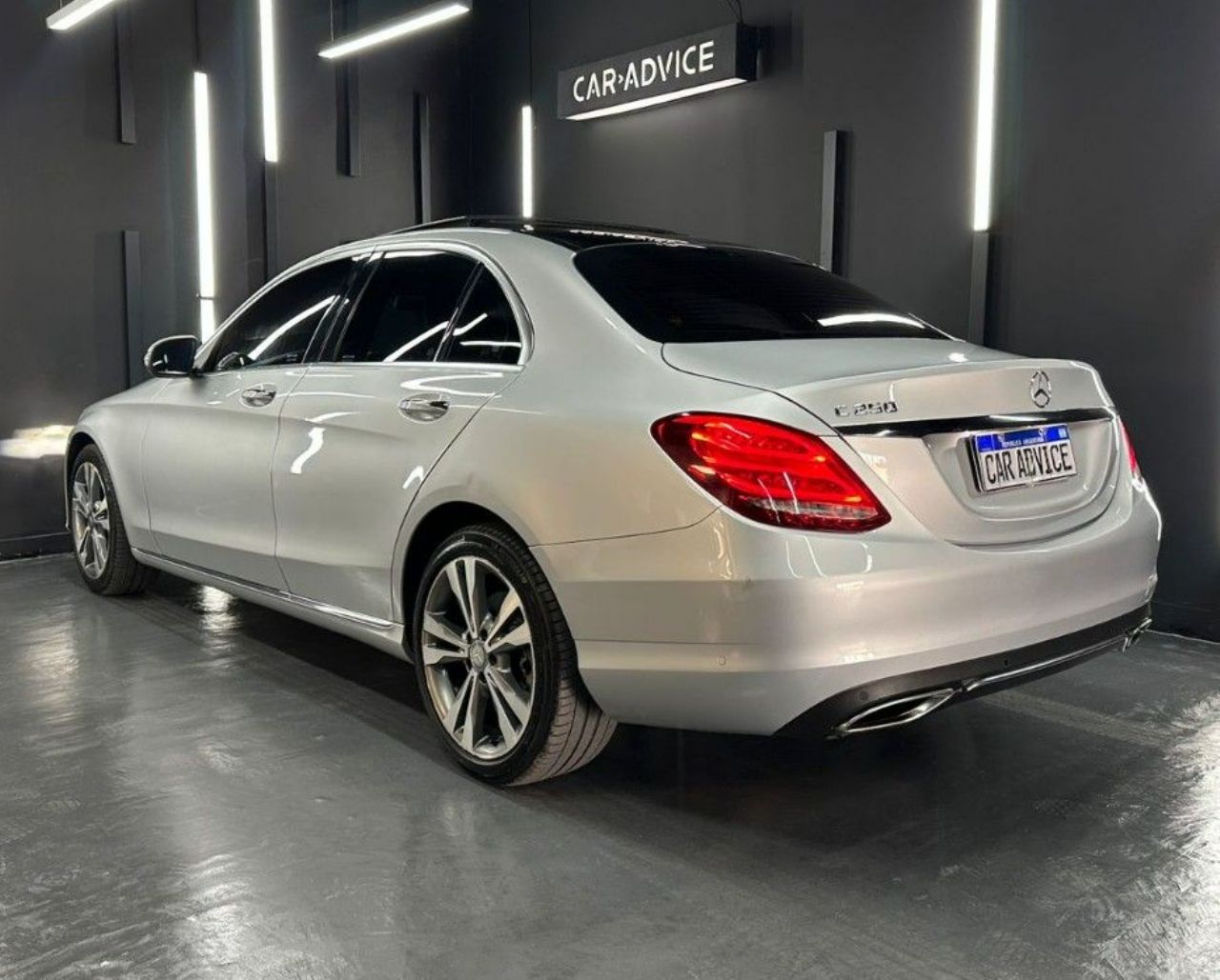 Mercedes Benz Clase C Usado en Córdoba, deRuedas