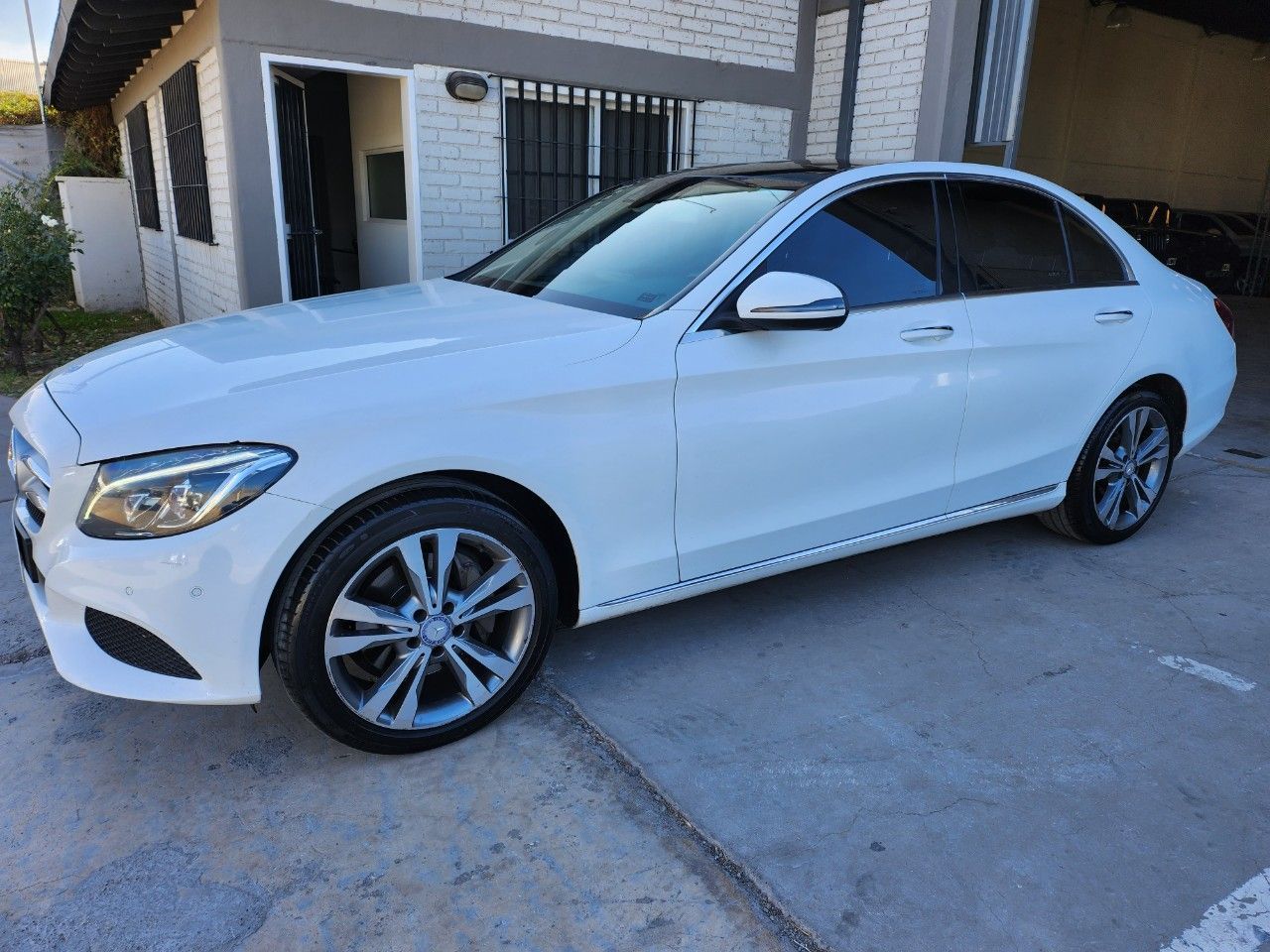 Mercedes Benz Clase C Usado en Mendoza, deRuedas