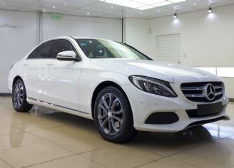 Mercedes Benz Clase C Usado en San Juan