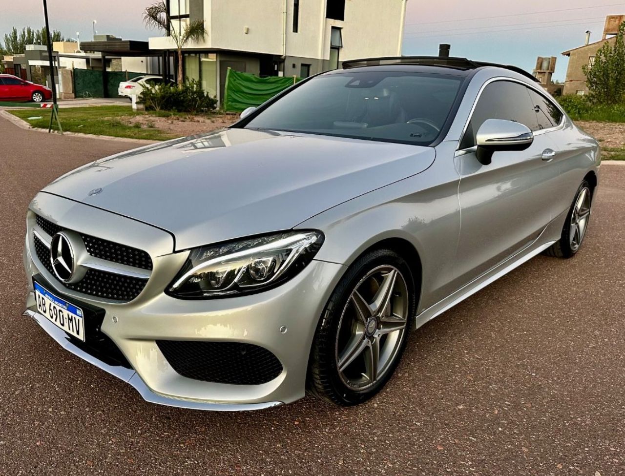 Mercedes Benz Clase C Usado en Mendoza, deRuedas
