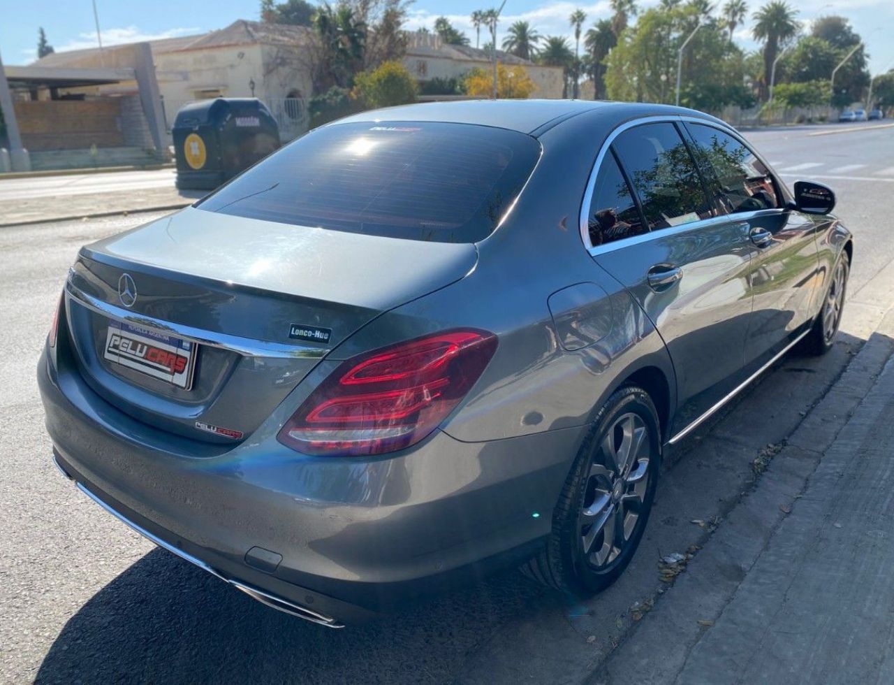 Mercedes Benz Clase C Usado Financiado en San Juan, deRuedas