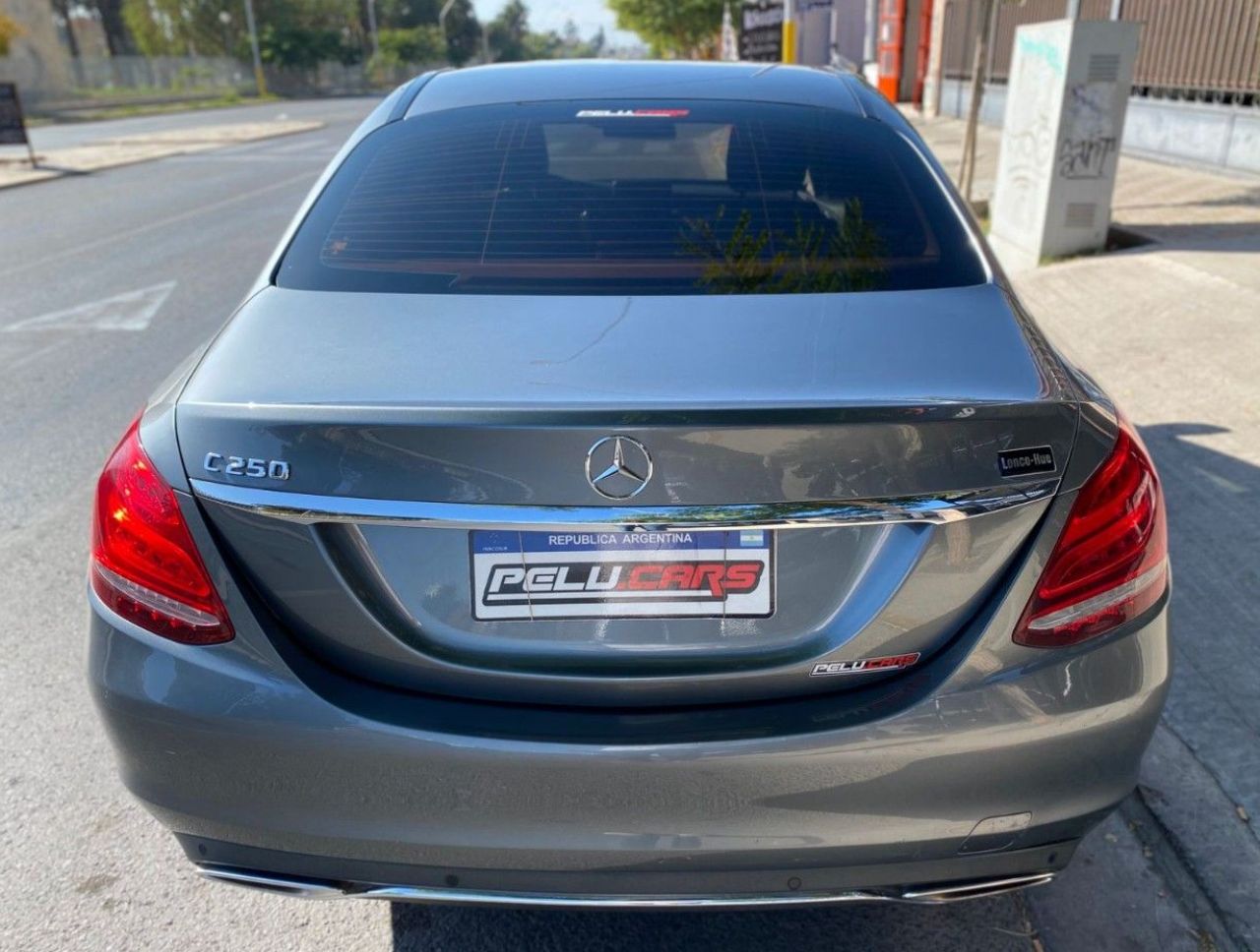 Mercedes Benz Clase C Usado Financiado en San Juan, deRuedas