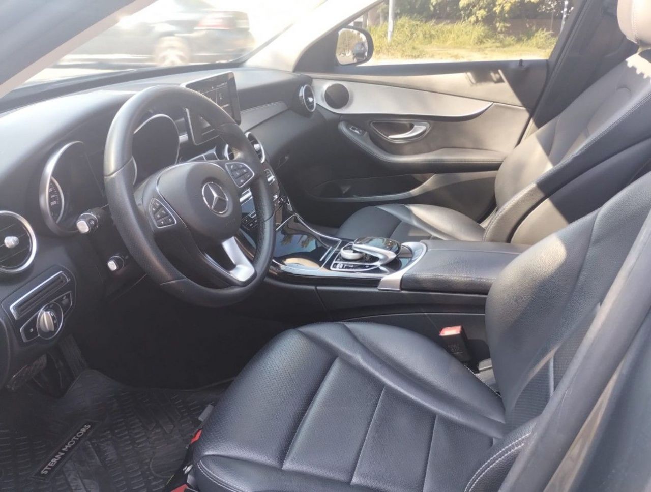 Mercedes Benz Clase C Usado en Córdoba, deRuedas