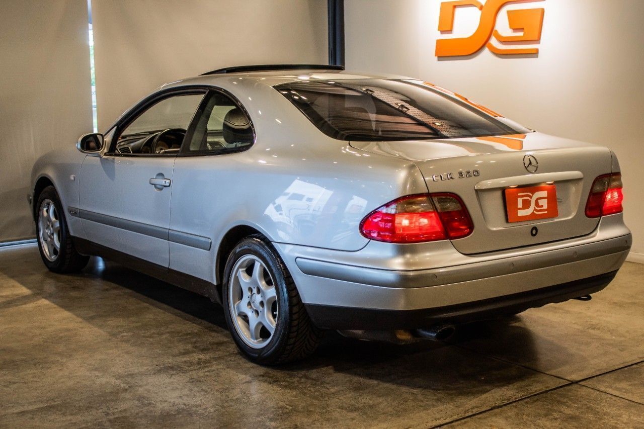 Mercedes Benz Clase CLK Usado en Córdoba, deRuedas