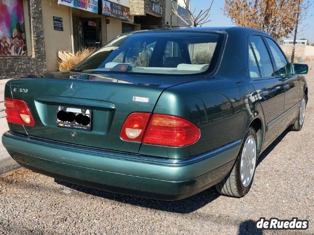 Mercedes Benz Clase E Usado en Mendoza, deRuedas