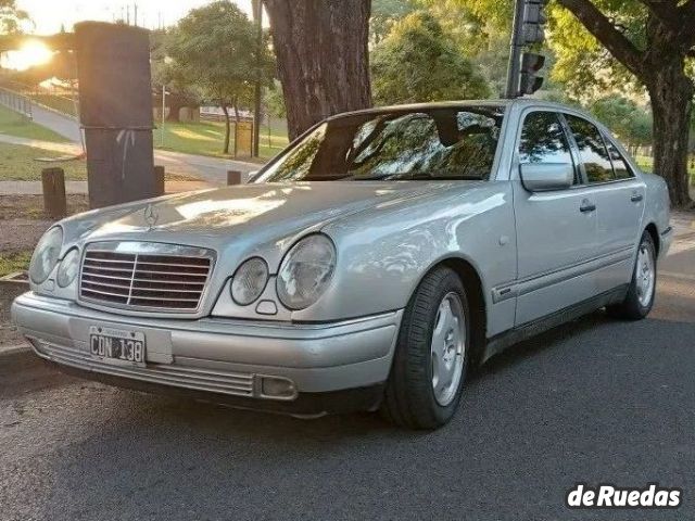 Mercedes Benz Clase E Usado en Buenos Aires, deRuedas