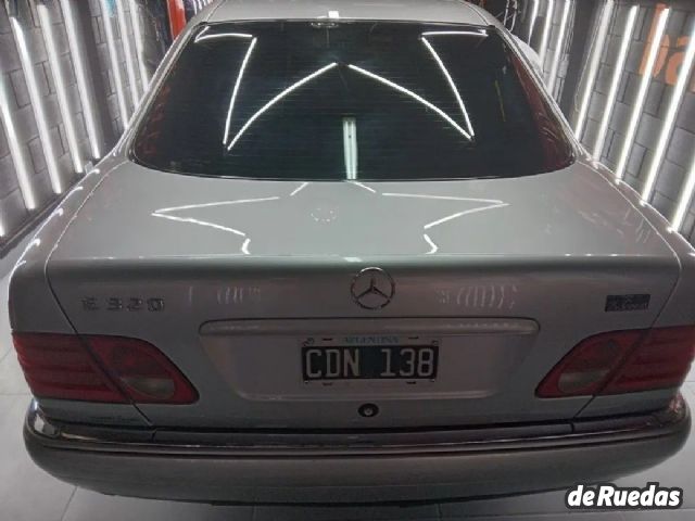 Mercedes Benz Clase E Usado en Buenos Aires, deRuedas