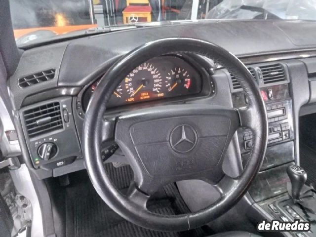 Mercedes Benz Clase E Usado en Buenos Aires, deRuedas