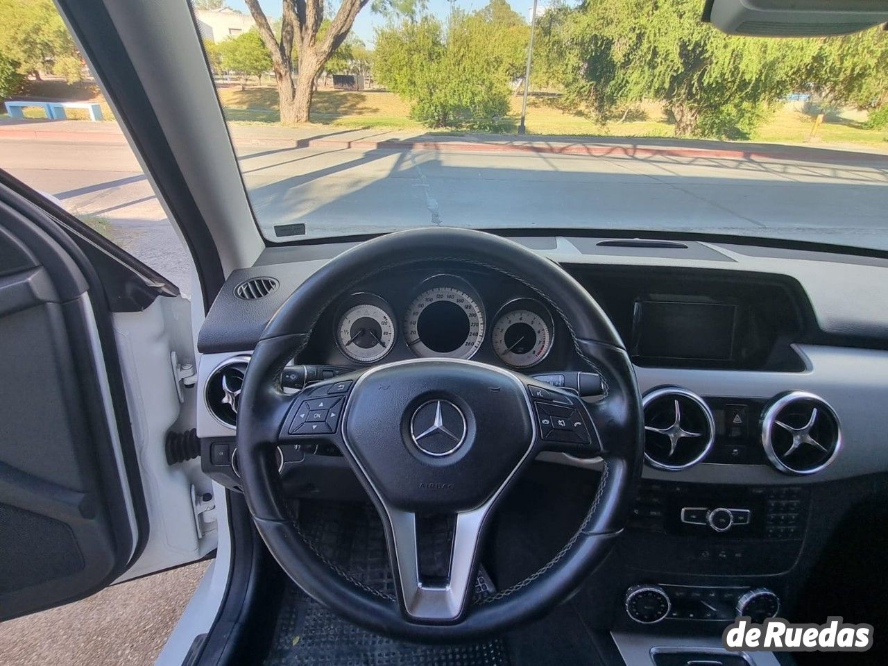 Mercedes Benz Clase GLK Usado en Córdoba, deRuedas