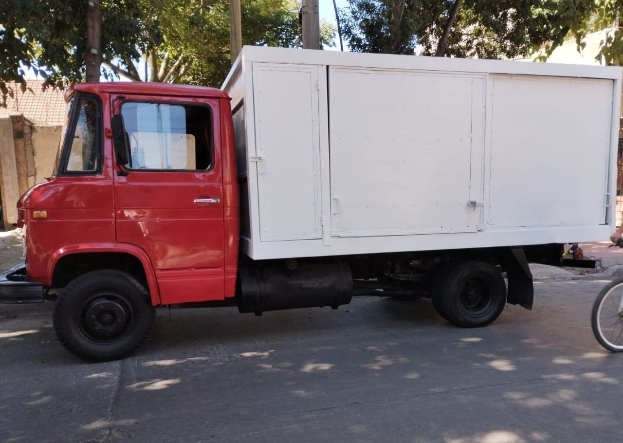 Mercedes Benz L Usado en Mendoza, deRuedas