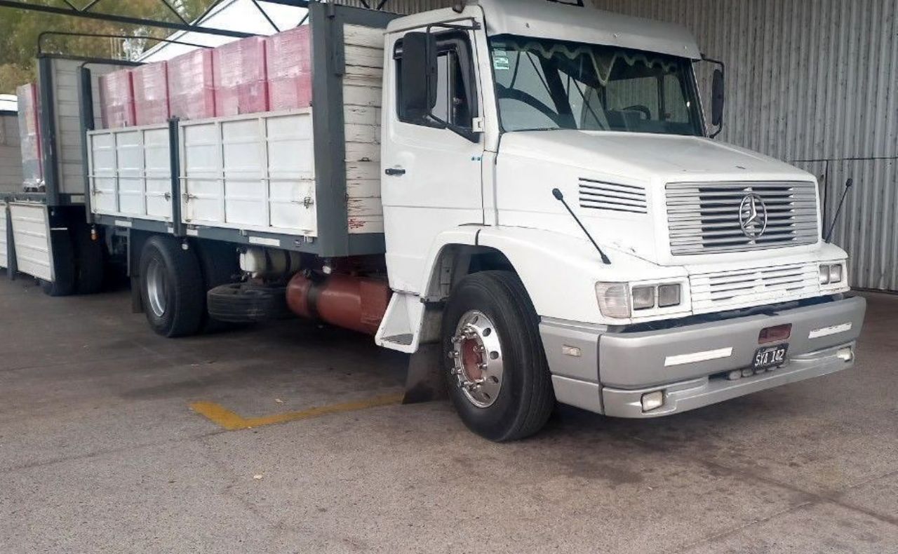 Mercedes Benz L Usado en Mendoza, deRuedas