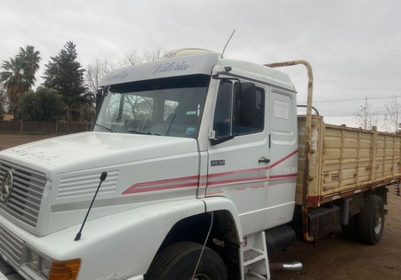 Mercedes Benz L Usado en Mendoza, deRuedas